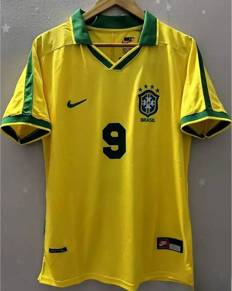 RONALDO 1996-97 (Bra)