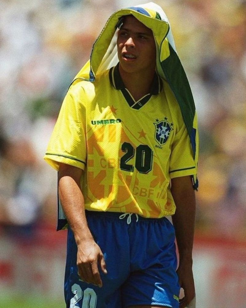 RONALDO 1994-95 (Bra)