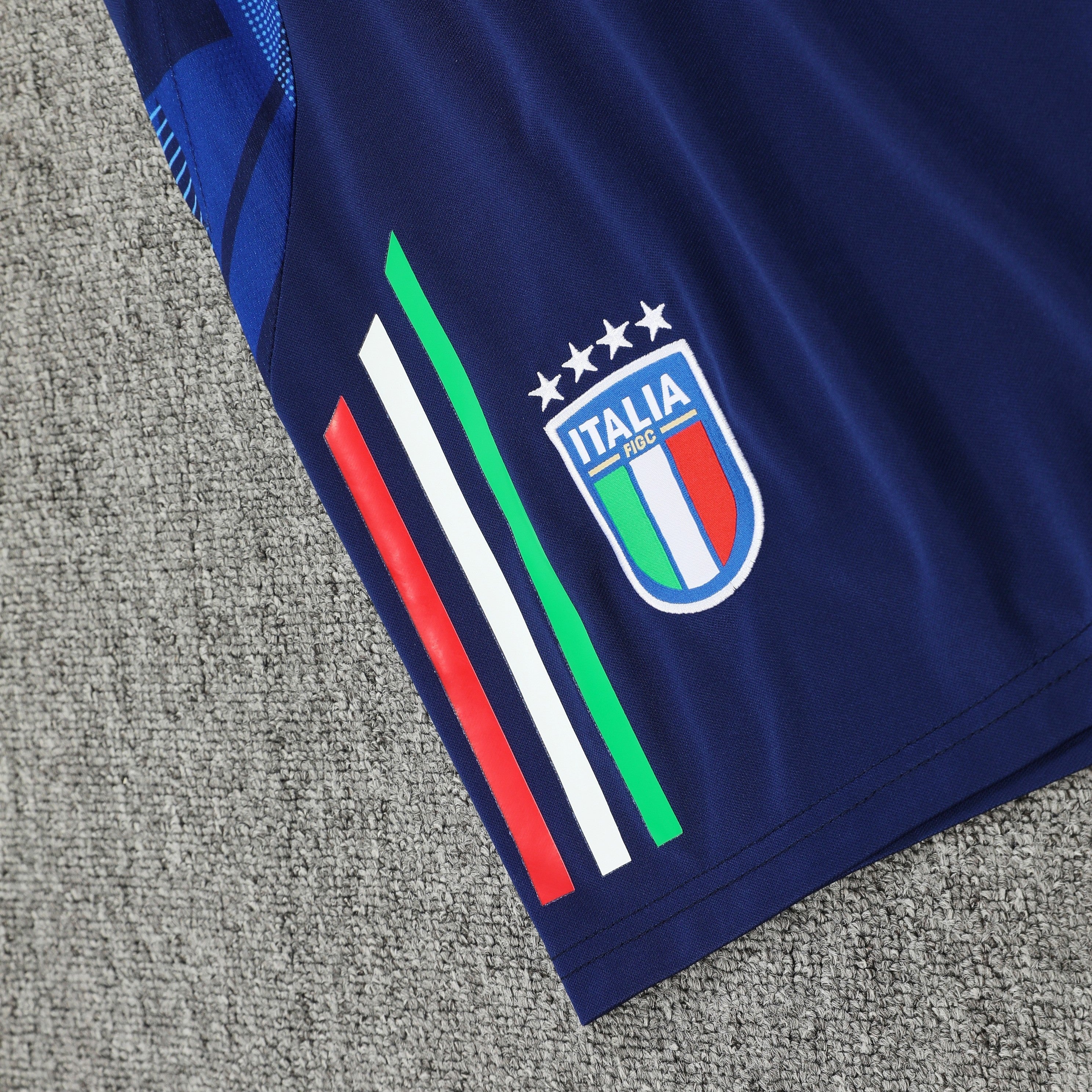 TANKTOP + SHORTS ITALIEN