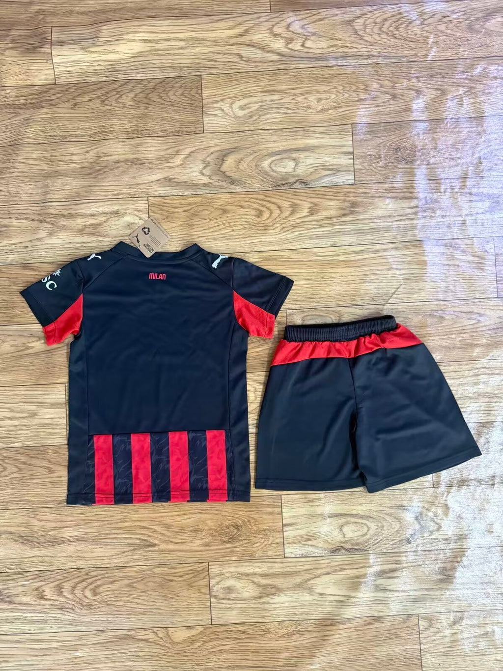 MILAN Kindertrikot-Set 2025/26