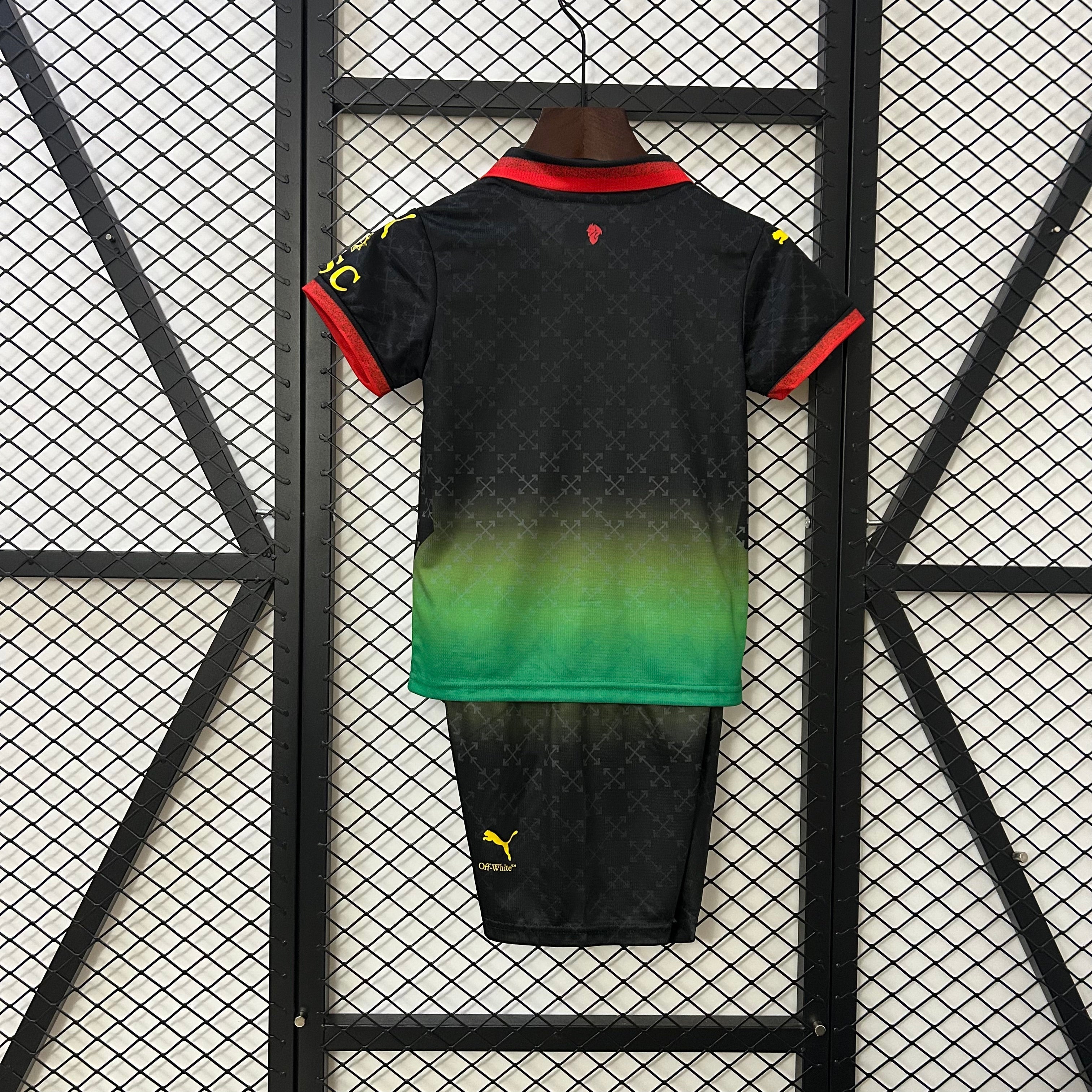 MILAN X OFF WHITE kid kit