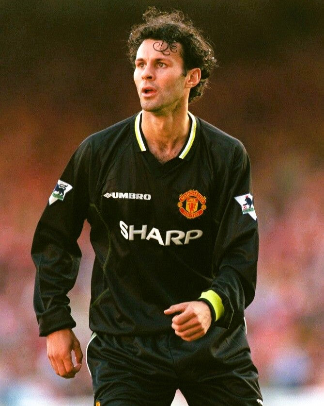 GIGGS RYAN 1998-99 (ManU)