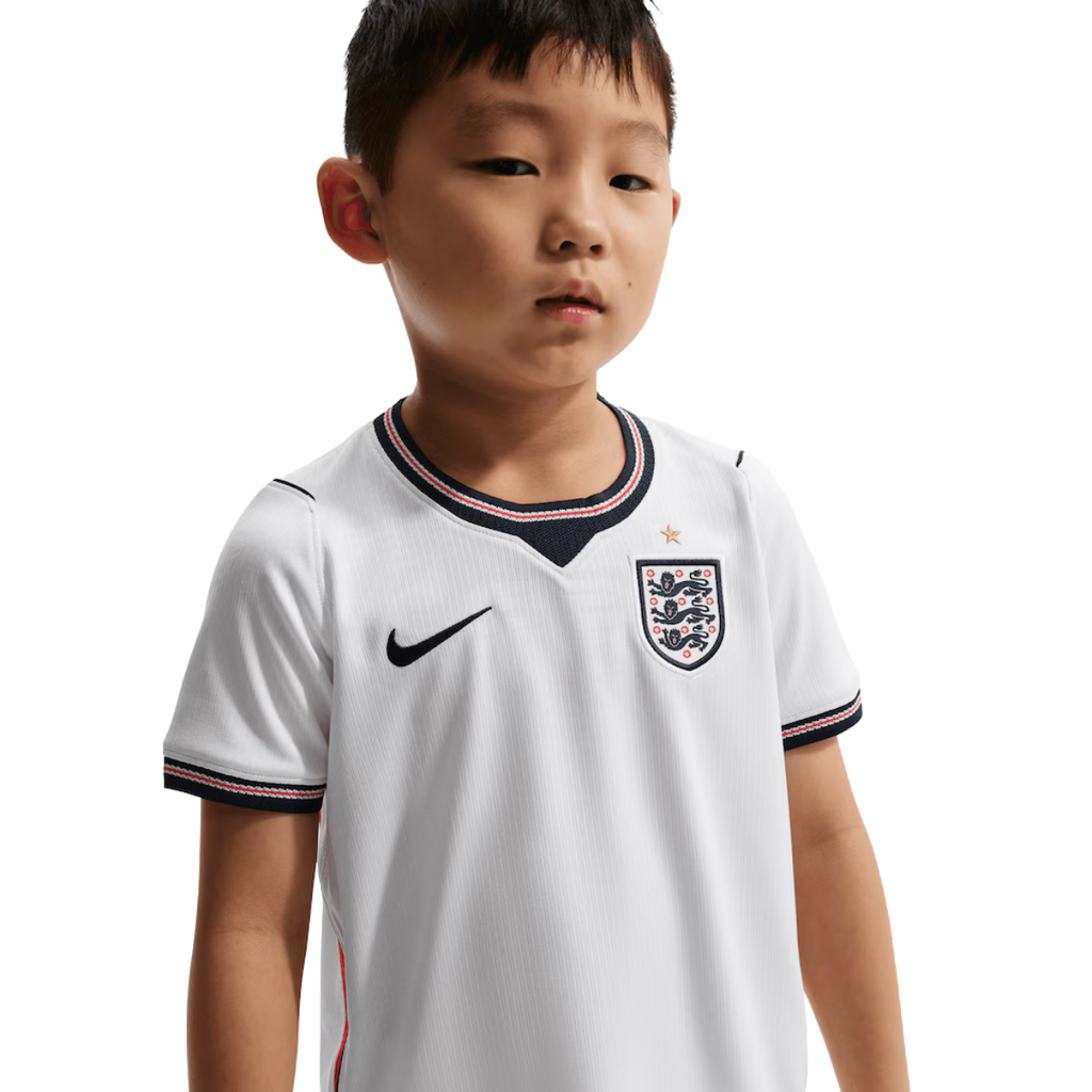Kinder-Set England Heim 2026