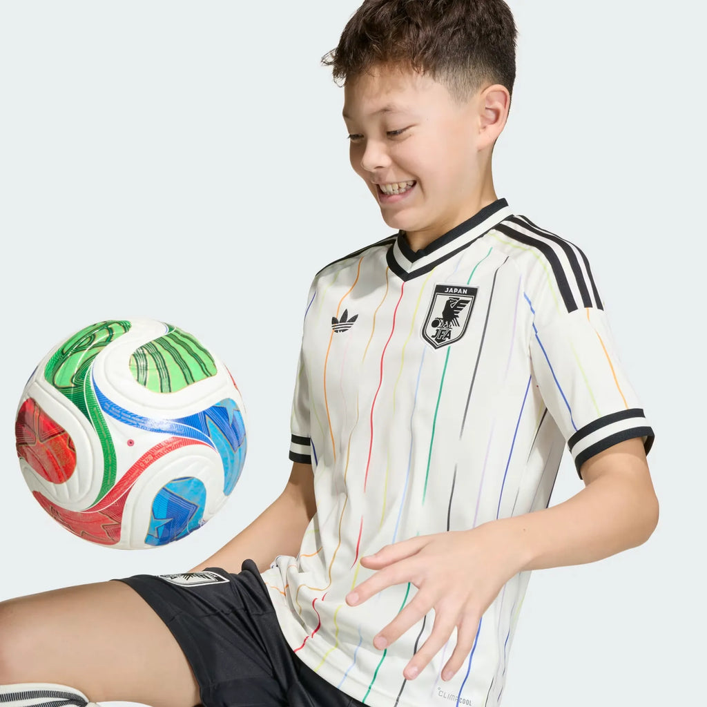 Kinder-Set Japan Auswärts 2026