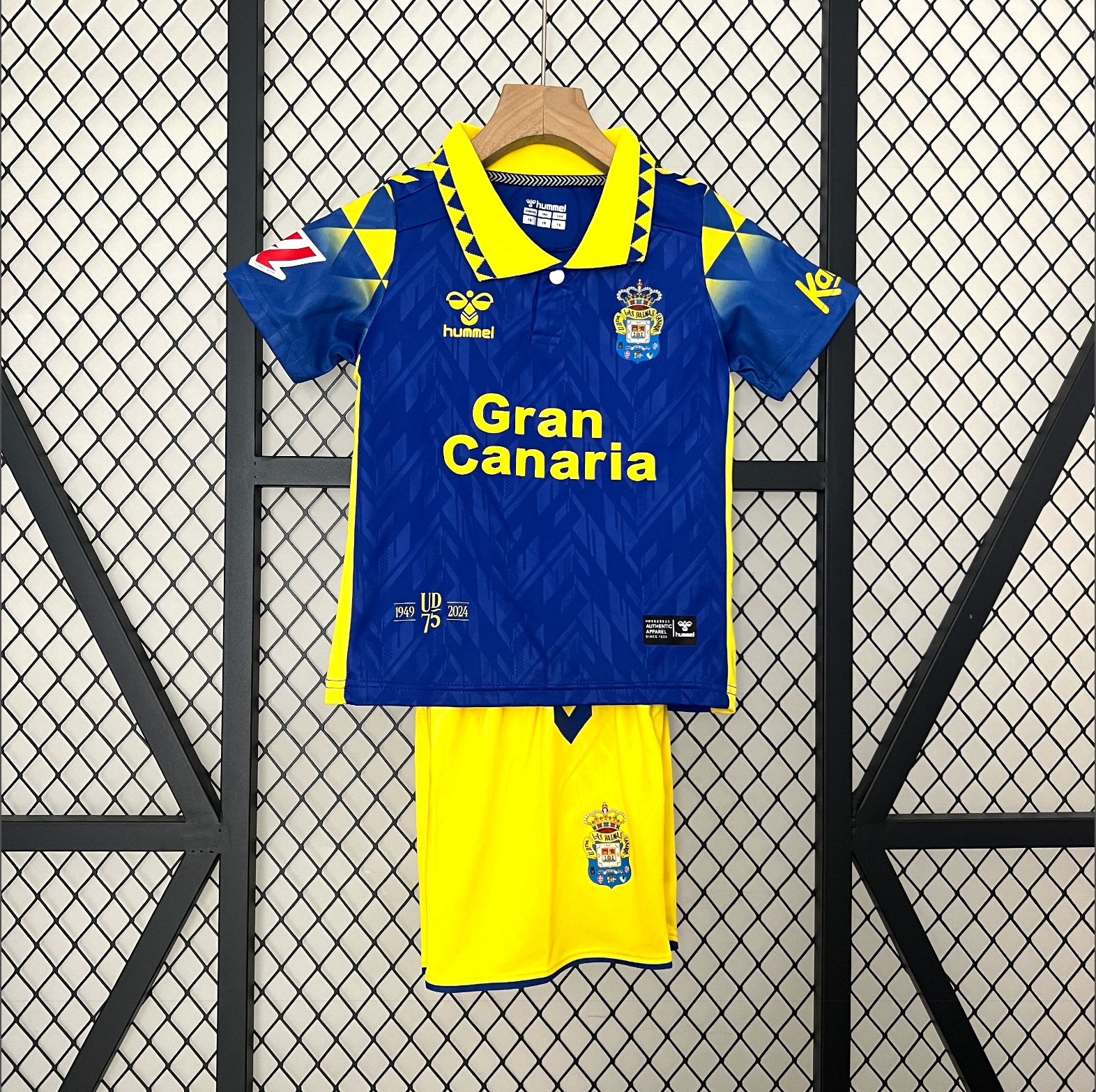 LAS PALMAS kid kit