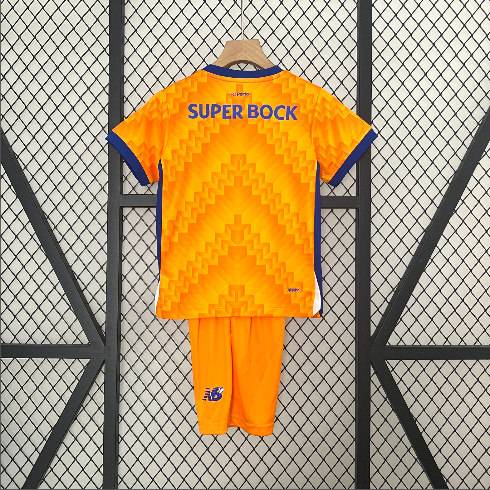 PORTO kid kit