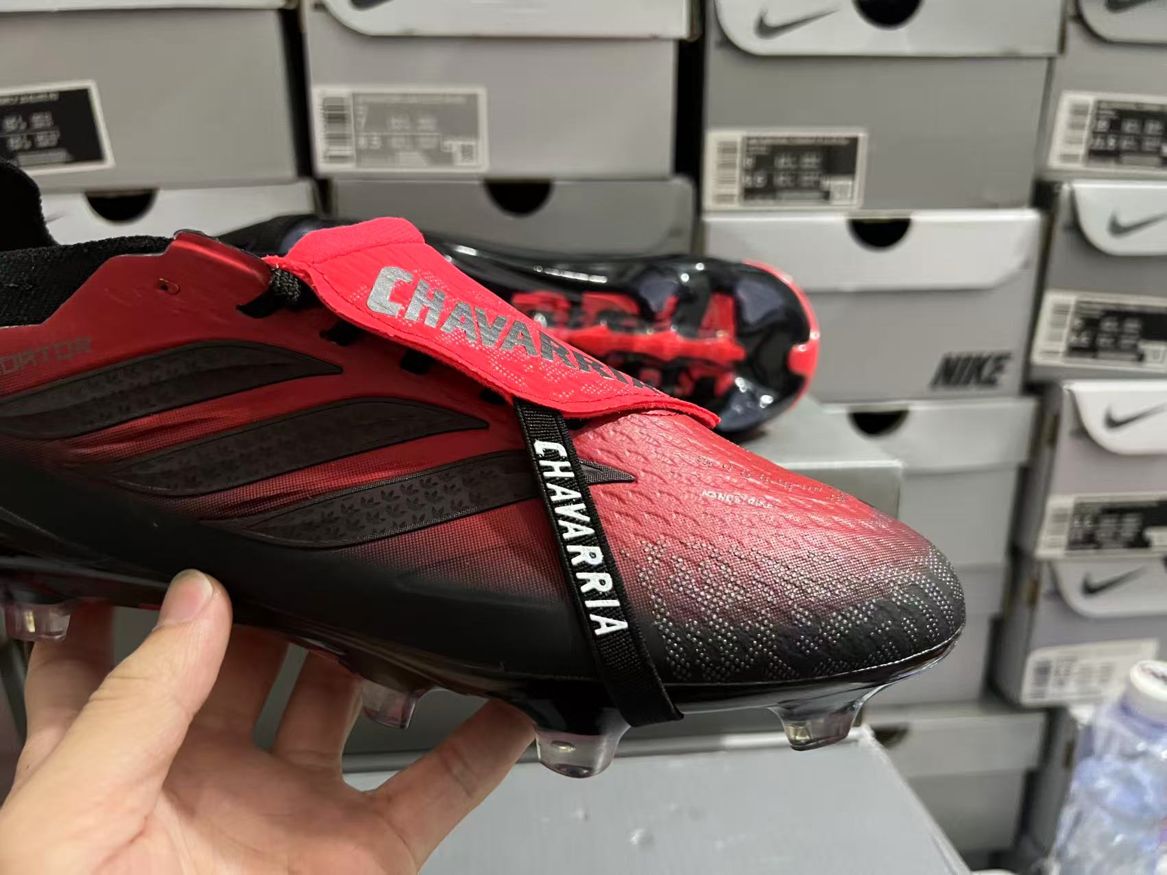 Adidas 26 Predator Elite Tongue FG