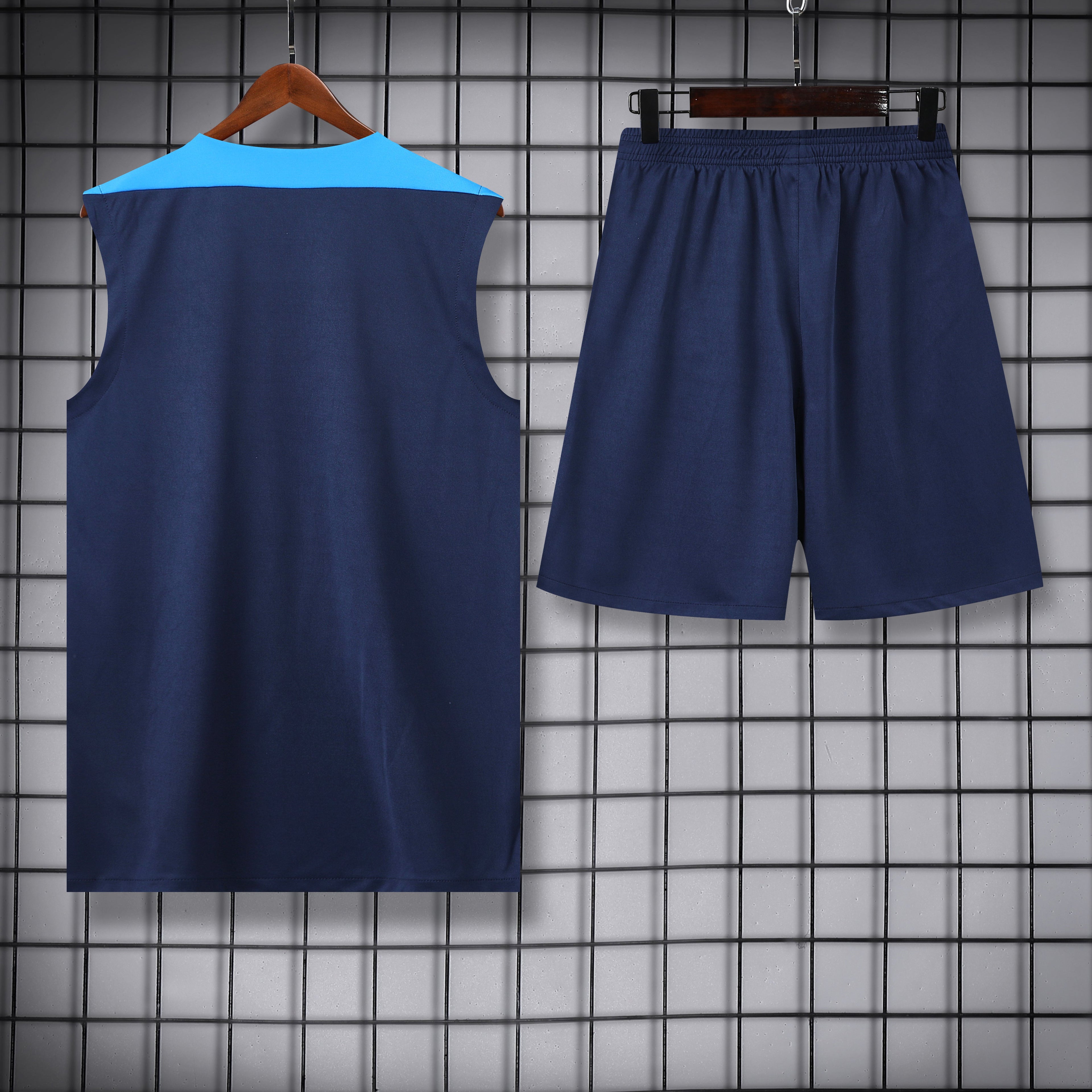 TANKTOP + SHORTS CHELSEA
