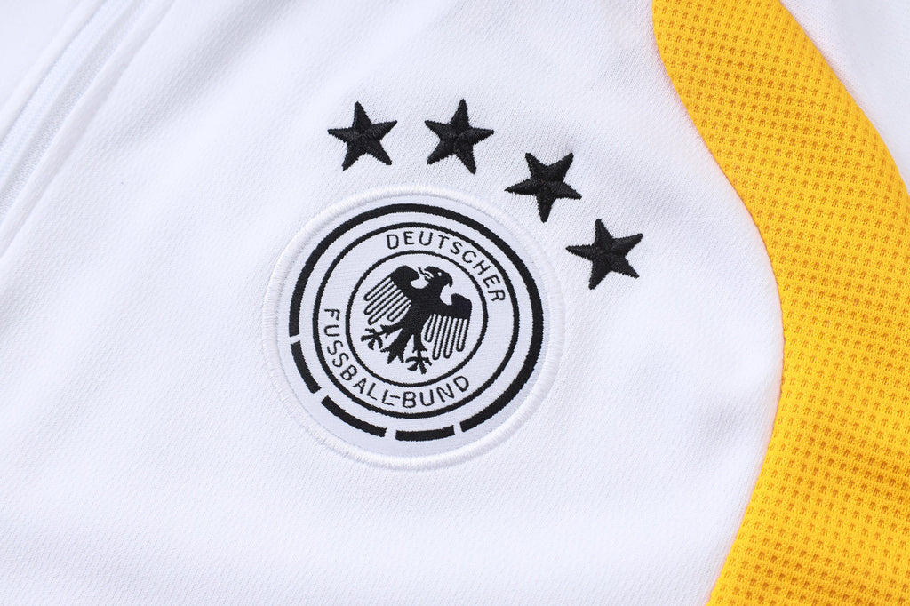 Poloshirt + kurze Hose Germania